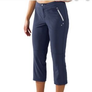 Title Nine Navy Cropped Pants